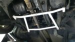 Ultra Racing sprednja spodnja ojačitev šasije za Ford Tierra KJ/Mazda Protege BJ