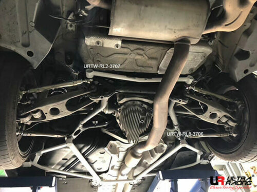 Ultra Racing zadnja spodnja ojačitev šasije za BMW M2 F87