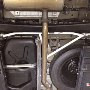 Ultra Racing zadnja spodnja ojačitev šasije za Toyota Sienna XL30 3.5 V6 2WD