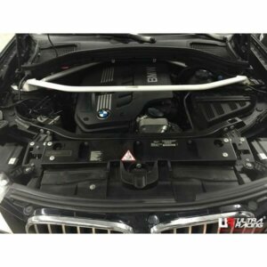 Ultra Racing sprednja zgornja opornica blažilnikov za BMW X3 F25/X4 F26