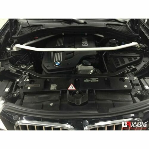 Ultra Racing sprednja zgornja opornica blažilnikov za BMW X3 F25/X4 F26