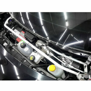Ultra Racing sprednja zgornja opornica za Smart Fortwo W453
