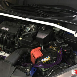 Ultra Racing sprednja zgornja opornica blažilnikov za Honda City VI GM6