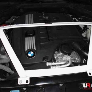 Ultra Racing sprednja zgornja opornica blažilnikov za BMW 7 F01/F02 3.0T 2WD