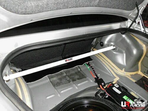 Ultra Racing zadnja opornica za Dodge Charger VI/VII, Challenger III
