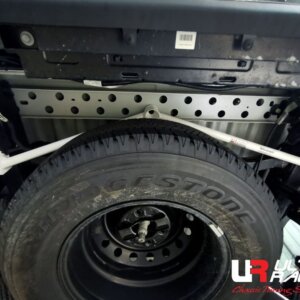 Ultra Racing zadnja spodnja ojačitev šasije za Ford Ranger VI (P703)