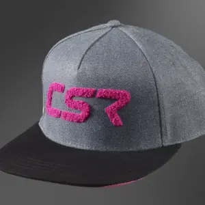CSR dodatek – snapback kapa