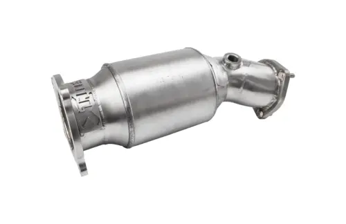 Bull-X downpipe za Audi A4/A5 B9 2.0 TFSI z ECE