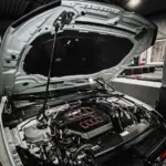 HG Motorsport dodatek za zunanjost – dvižni sistem pokrova motorja za VW Golf 8
