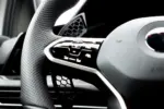 HG Motorsport obvolanske ročice v satastem vzorcu za VW Golf 8 GTI/Clubsport 245/300 KM