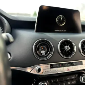 CANchecked MFD15 GEN 2 zaslon za Kia Stinger